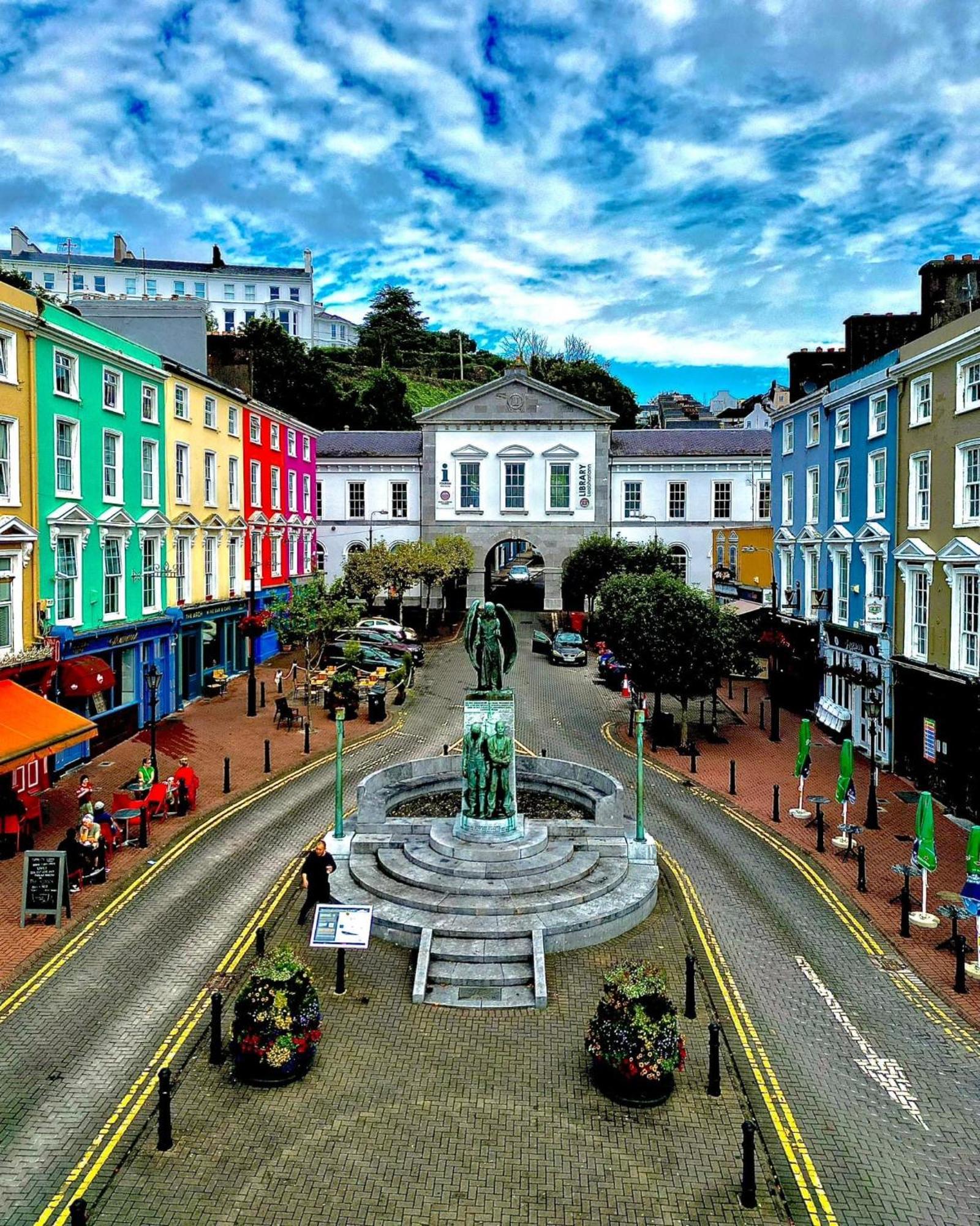 Sea View Flat Cobh Apartment Luaran gambar